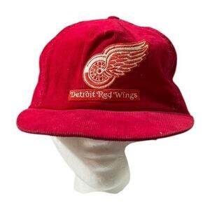 NHL Detroit Red Wings Corduroy Men’s Snapback Trucker Hat Cap Vintage